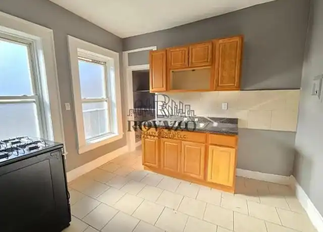 Property at 322 Park Ave Unit 11, Newark, NJ, 07107, 3 beds, 2 baths, [object Object]