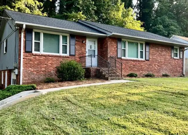 Property at 5148 Little Brook Ln, Winston Salem, NC, 27104, 3 beds, 2 baths, [object Object]