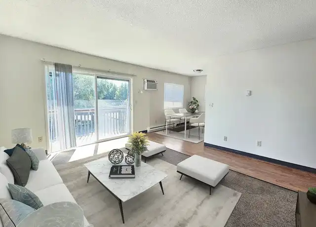 Property at The Landing off Pines - 12111 E Cataldo Ave, Spokane Valley, WA, 99206, 1-2 bed, 1 bath, [object Object]