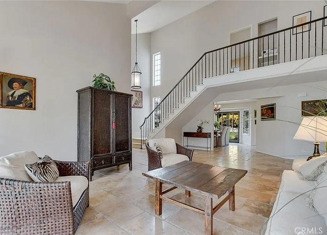 Photo of 319 E Georgetown Pl, Claremont, CA 91711
