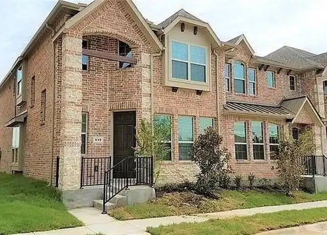 Property at 939 Shelby Ln, The Colony, TX, 75056, 3 beds, 2 baths, [object Object]