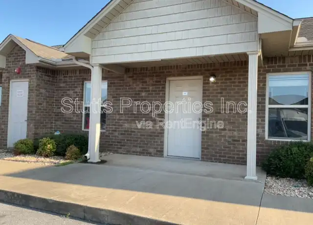 Property at 104 Spindle Ct Unit 203, Muscle Shoals, AL, 35661, 2 beds, 2 baths, [object Object]