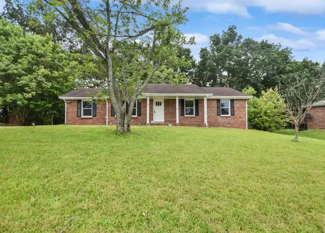Property at 220 Marshall Dr, Clarksville, TN, 37042, 3 beds, 2 baths, [object Object]