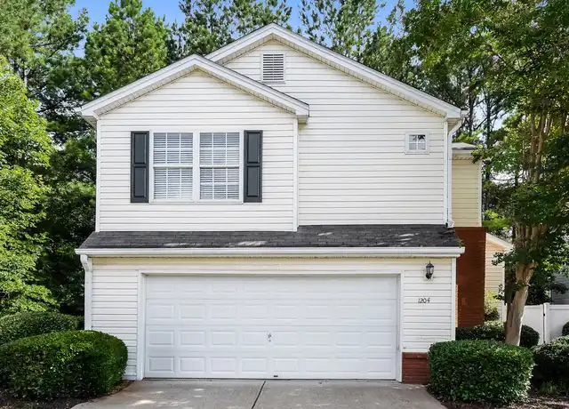 Property at 1204 W Oaks Way, Woodstock, GA, 30188, 3 beds, 2 baths, [object Object]