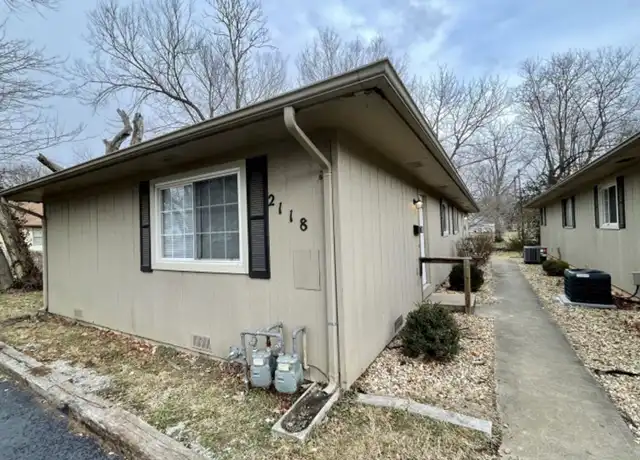 Property at 2112 N Jefferson Ave Unit A, Springfield, MO, 65803, 2 beds, 1 bath, [object Object]