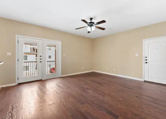 Property at 300 Holleman Dr E Unit 1303, College Station, TX, 77840, 1 bed, 1 bath, [object Object]