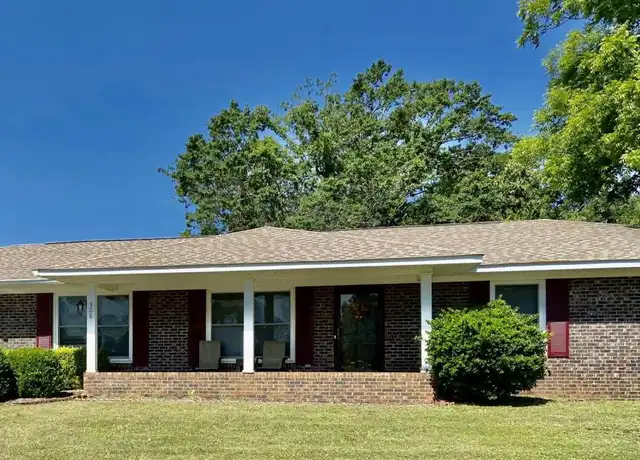 Property at 306 Melbourne Dr, Enterprise, AL, 36330, 3 beds, 2 baths, [object Object]