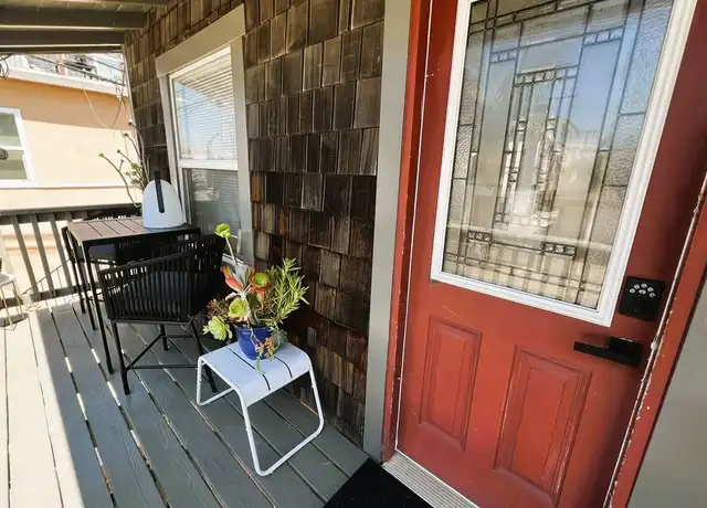 Property at 6617 E Ocean Blvd, Long Beach, CA, 90803, 1 bed, 1 bath, [object Object]