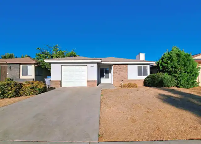 Property at 4350 N Ellendale Ave, Fresno, CA, 93722, 3 beds, 2 baths, [object Object]