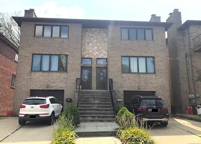 Property at 284 Franklin Ave Unit B, Cliffside Park, NJ, 07010, 3 beds, 3.5 baths, [object Object]