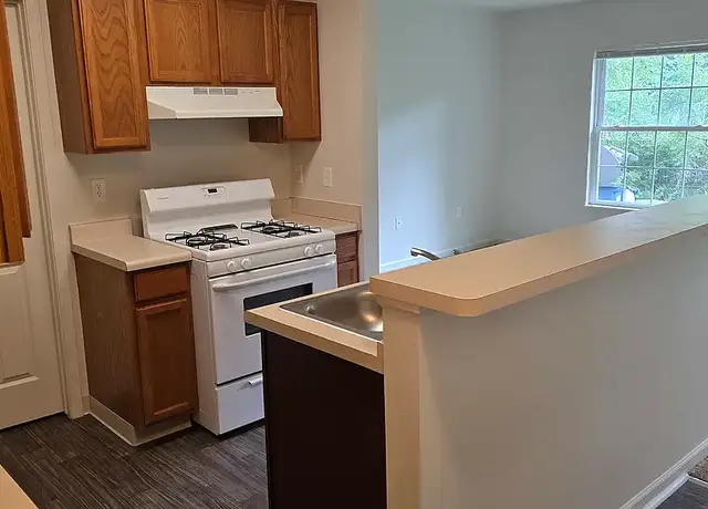 Photo of 3001 Valencia Cir, Ann Arbor, MI 48108