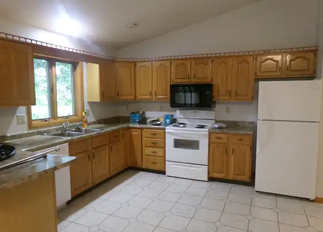 Property at 2408 Maryland Ave, Superior, WI, 54880, 2 beds, 2 baths, [object Object]