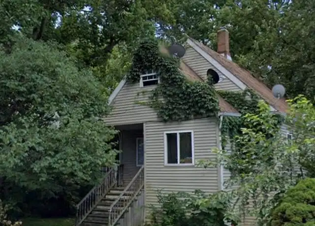 Property at 1018 E Virginia Ave, Peoria, IL, 61603, 3 beds, 2 baths, [object Object]