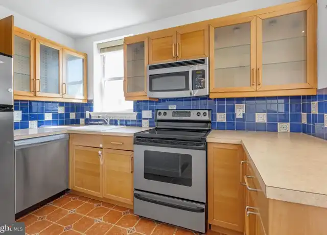 Property at 3001 W Girard Ave #4, Philadelphia, PA, 19130, 2 beds, 1.5 baths, [object Object]