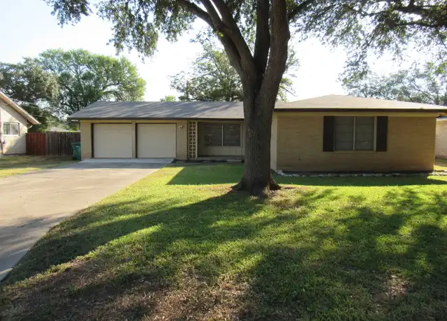 Property at 214 Oaklane Dr, Universal City, TX, 78148, 3 beds, 2 baths, [object Object]