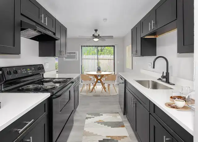Property at Heather Glen Townhomes - 2600 Petzinger Rd, Columbus, OH, 43209, 2 beds, 1 bath, [object Object]