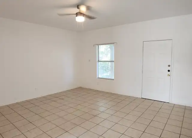 Property at 1702 W Craig Pl Unit 2, San Antonio, TX, 78201, 2 beds, 1 bath, [object Object]