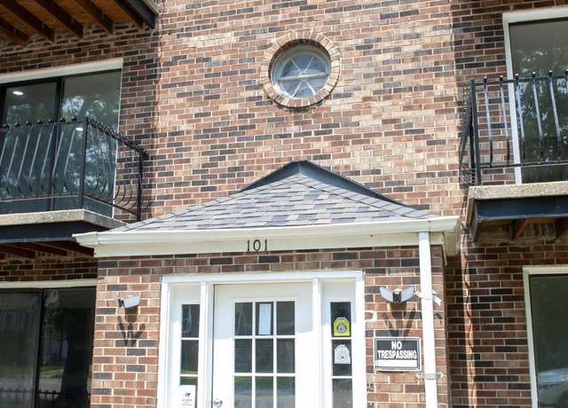 Photo of 101 Oglesby Ave, Calumet City, IL 60409