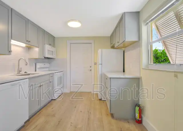 Property at 3069 Woodside Ave Unit 1, Naples, FL, 34112, 2 beds, 1 bath, [object Object]