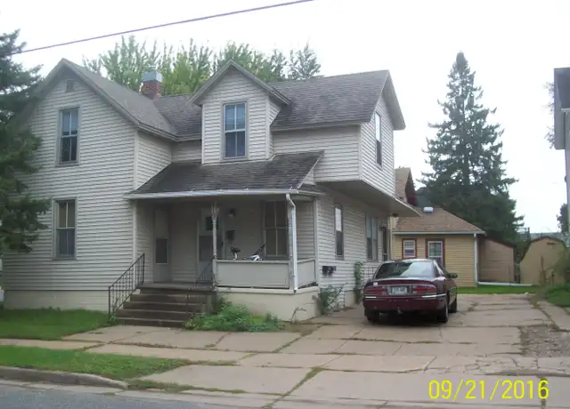 Property at 419 William St, Eau Claire, WI, 54703, 1 bed, 1 bath, [object Object]
