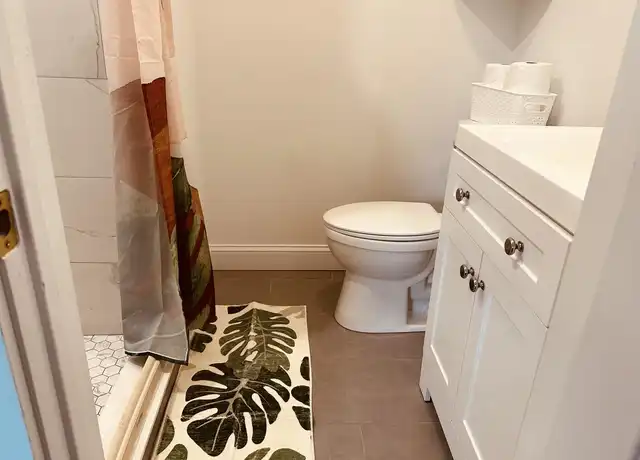 Property at 24 Union St, Cambridge, MA, 02141, 6 beds, 4 baths, [object Object]