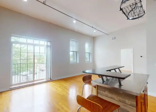 Property at 960 Broadway #12, Chelsea, MA, 02150, 2 beds, 1 bath, [object Object]