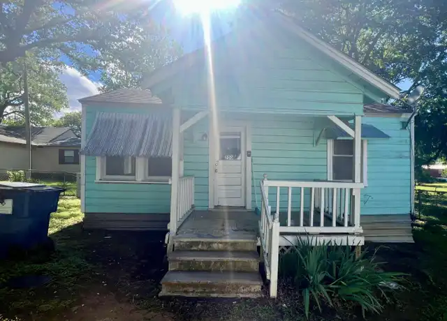 Property at 307 E Cates St Unit 200, Bridgeport, TX, 76426, 0 beds, 1 bath, [object Object]