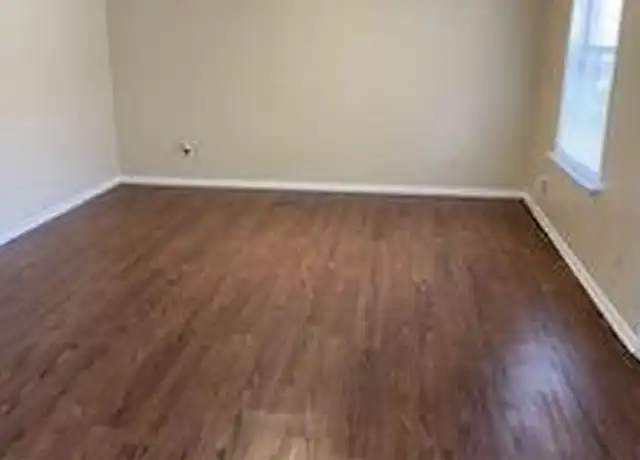 Property at 3218 Matthews Dr, Richland Hills, TX, 76118, 2 beds, 1.5 baths, [object Object]