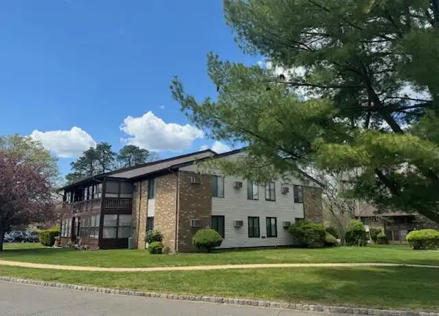 Property at 118 Amberly Dr Unit J, Manalapan, NJ, 07726, 1 bed, 1 bath, [object Object]