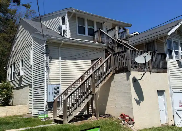 Property at 2 E 5th Ave, Knoxville, TN, 37917, 2 beds, 1 bath, [object Object]