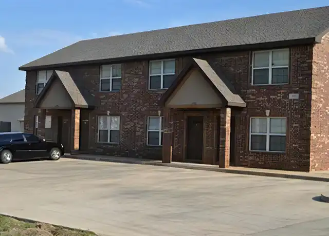 Property at 938 E Craighead Forest Rd Unit 100, Jonesboro, AR, 72404, 2 beds, 1.5 baths, [object Object]