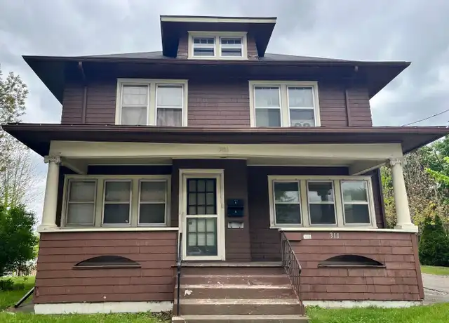 Property at 311 W Washington Ave Unit Lower, Jackson, MI, 49201, 2 beds, 1 bath, [object Object]