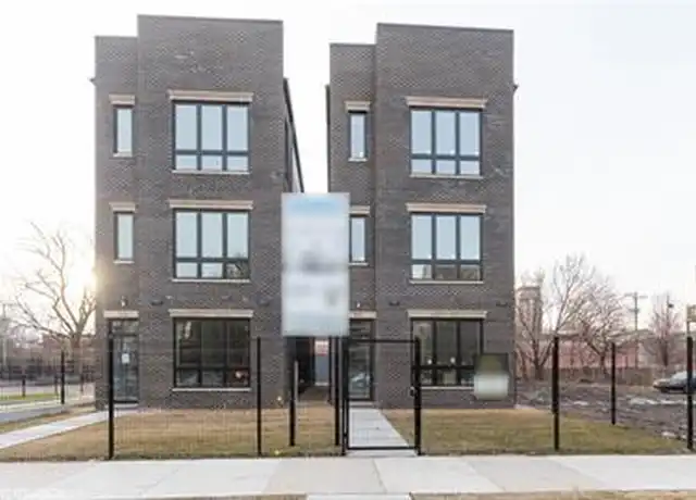 Property at 3936 S Indiana Ave Unit 2, Chicago, IL, 60653, 2 beds, 2 baths, [object Object]