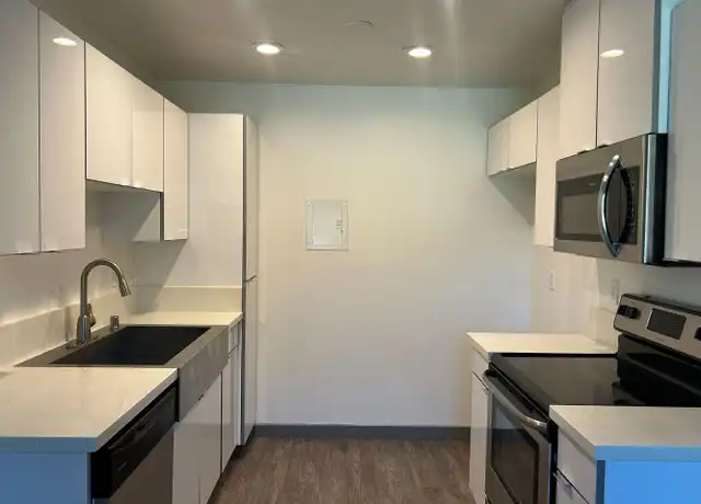 Property at 2656 Associated Rd Unit B095, Fullerton, CA, 92835, 2 beds, 1 bath, [object Object]