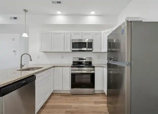 Property at 4512 Lancaster Ave Unit 2B, Philadelphia, PA, 19131, 1 bed, 1 bath, [object Object]