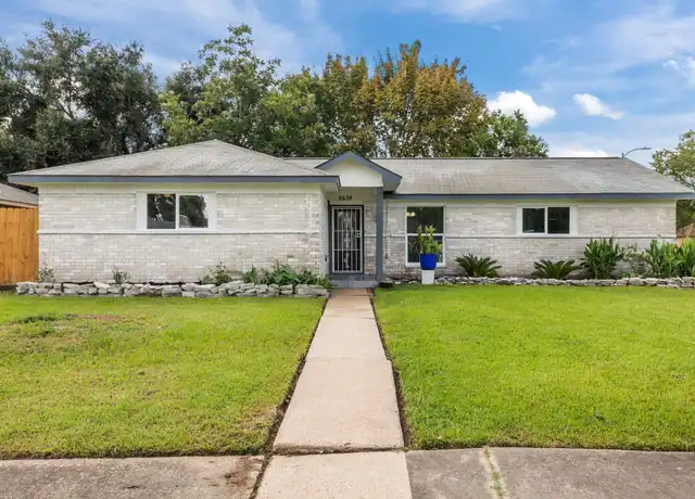 Property at 6639 Indian Falls Dr, Missouri City, TX, 77489, 4 beds, 2 baths, [object Object]