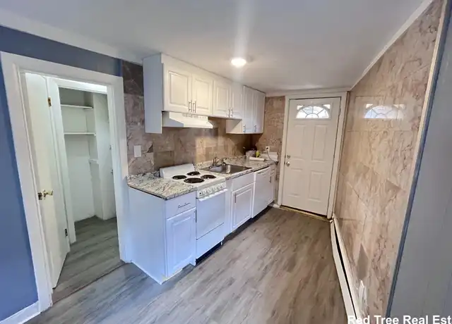 Property at 17 Forest St Unit 1A, Medford, MA, 02155, 1 bed, 1 bath, [object Object]