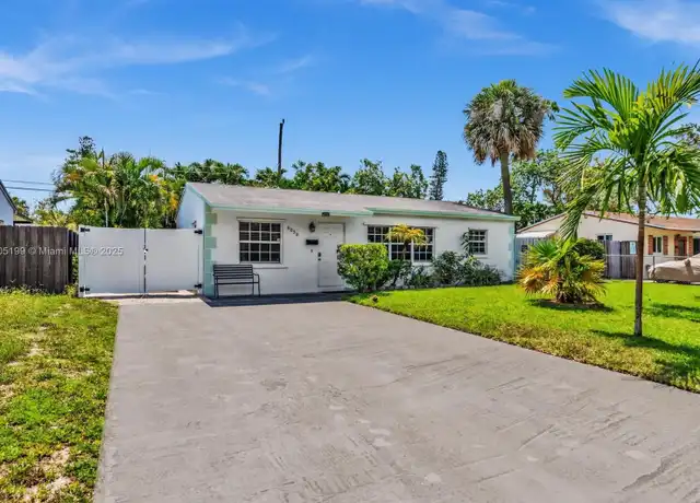 Property at 6030 NE 6th Ave, Fort Lauderdale, FL, 33334, 3 beds, 1 bath, [object Object]
