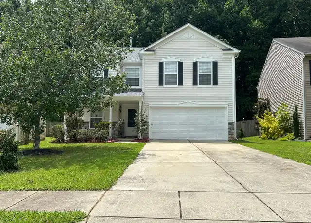 Property at 4718 Reinbeck Dr, Charlotte, NC, 28269, 3 beds, 2.5 baths, [object Object]