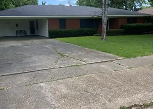 Property at 2059 Bermuda St, Shreveport, LA, 71105, 3 beds, 2 baths, [object Object]