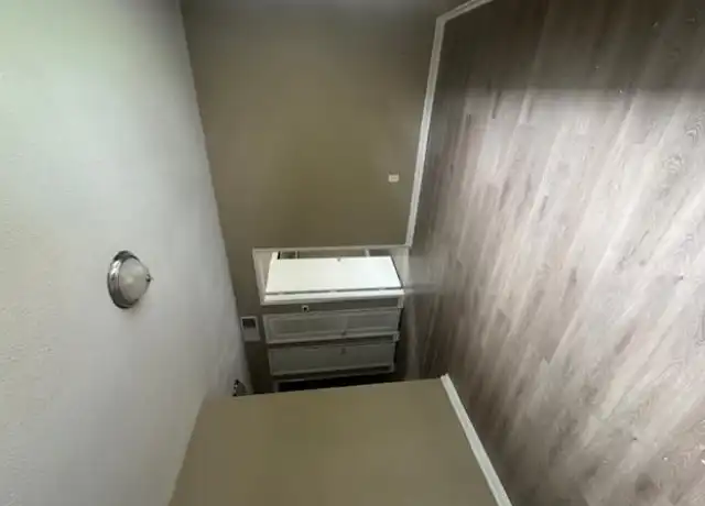 Property at 2122 Malloy St, Fayetteville, NC, 28305, 2 beds, 1 bath, [object Object]