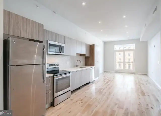 Property at 412 S 13th St Unit 606, Philadelphia, PA, 19147, 1 bed, 1 bath, [object Object]