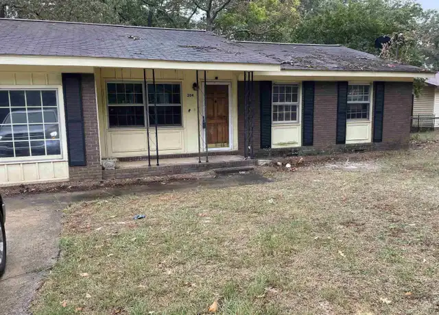 Property at 204 Sherman St, Warner Robins, GA, 31088, 3 beds, 1.5 baths, [object Object]