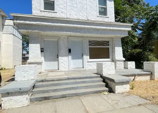 Property at 329 1/2 B St, Marysville, CA, 95901, 1 bed, 1 bath, [object Object]