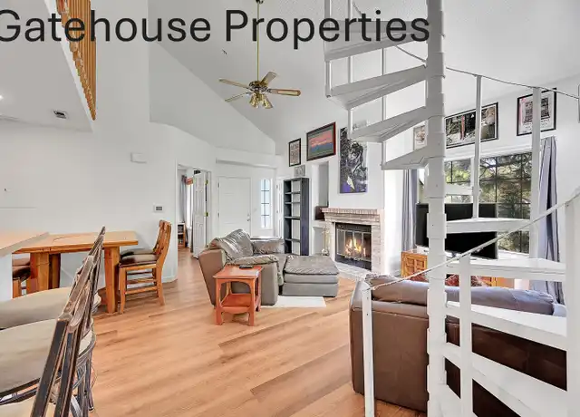 Property at 864 S Reed Ct Unit G, Lakewood, CO, 80226, 2 beds, 1 bath, [object Object]