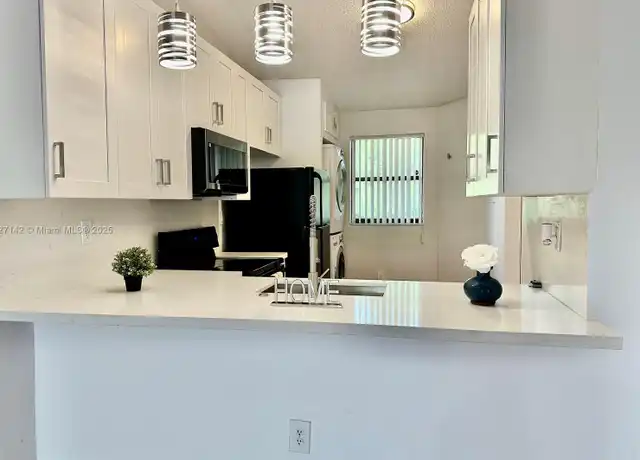 Property at 9994 Nob Hill Pl Unit 9994, Sunrise, FL, 33351, 2 beds, 2 baths, [object Object]