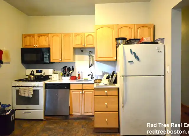 Property at 12 Bennett St Unit 1, Boston, MA, 02135, 4 beds, 1 bath, [object Object]