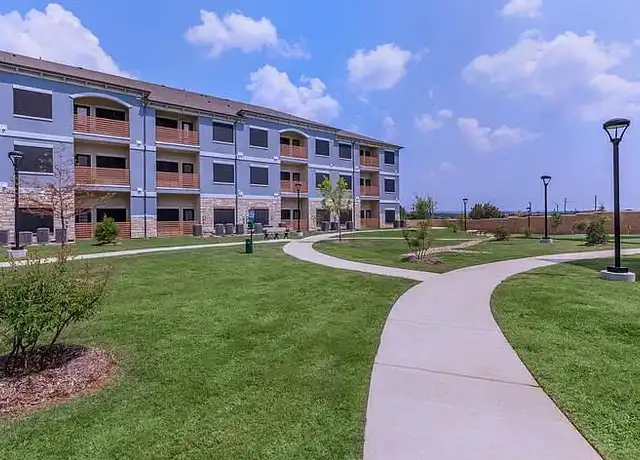 Property at The Retreat - 2902 S Belt Line Rd, Grand Prairie, TX, 75052, 1 bed, 1 bath, [object Object]