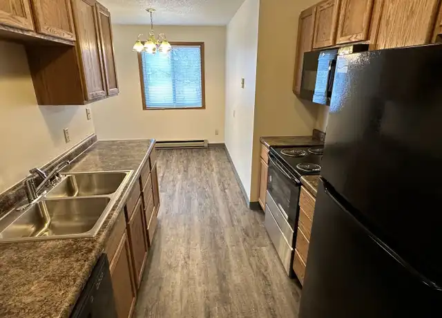 Property at 1951 28th Ave S Unit 201, Grand Forks, ND, 58201, 2 beds, 1 bath, [object Object]