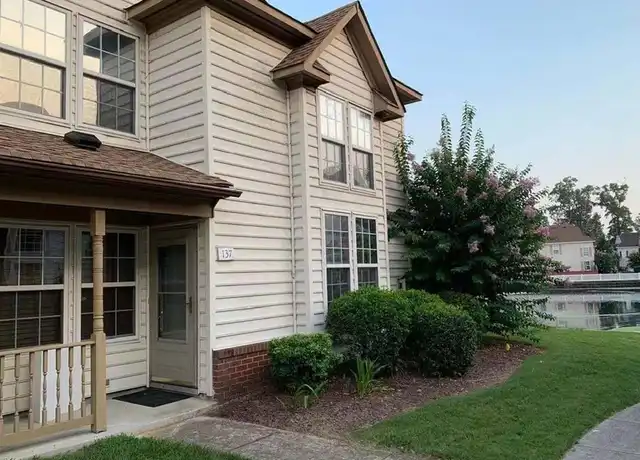 Property at 137 Post Oak Rd, Yorktown, VA, 23693, 2 beds, 2.5 baths, [object Object]